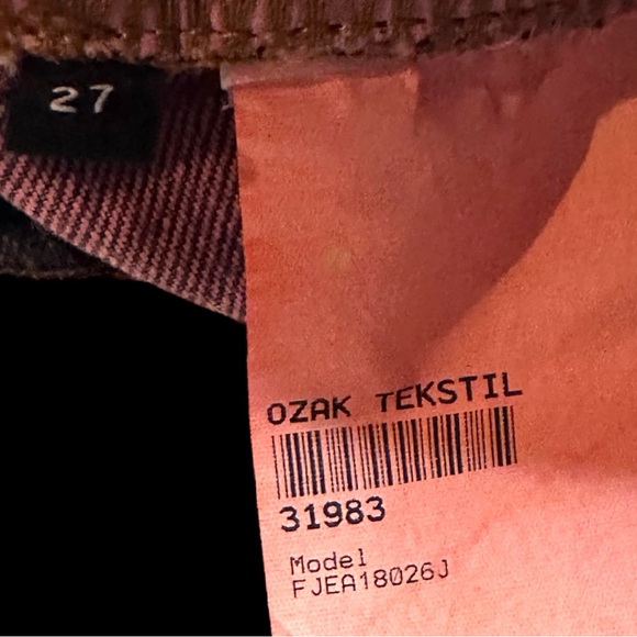 NWT The Kooples ReVamped Originally Acid Washed Nelly Jeans now Pink Wash. 27 - Picture 14 of 14